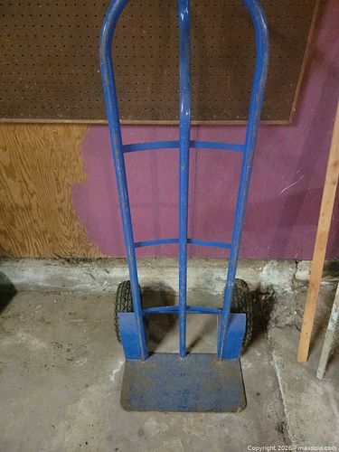 Lot #62 (1 of 5)