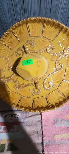 Lot #117 (1 of 4)