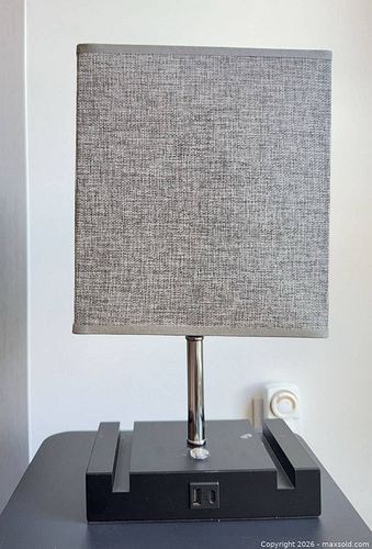 Table Lamp A (1 of 9)