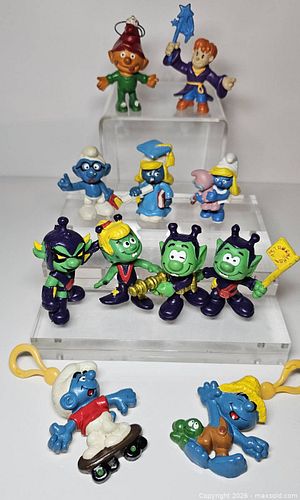 Lot #107 (1 of 8)