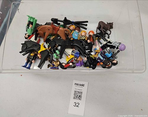 Lot #32 (1 of 6)