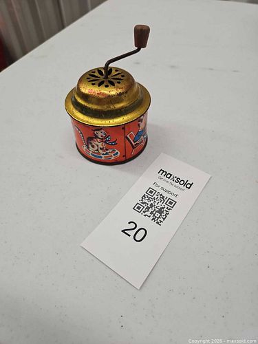 Lot #20 (1 of 5)