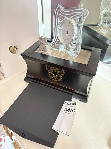 Lot #345 (1 of 12)