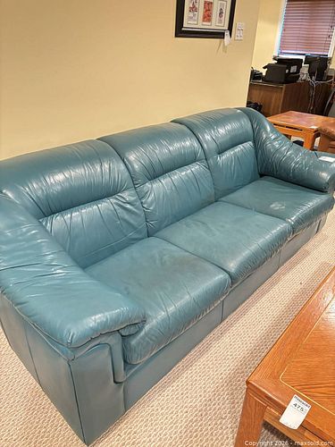 Leather Couch  (1 of 12)