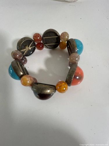Beaded Bracelets (1 of 3)