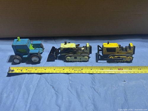 Lot #92 (1 of 8)