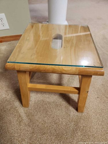 Solid Wood Stool / Side Table with Removable Glass Top, Light Finish (1 of 4)