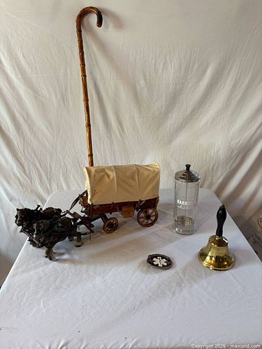 Display items lot (1 of 3)