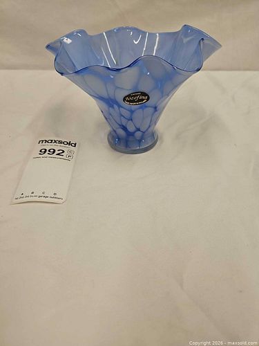 Lot #992 (1 of 6)