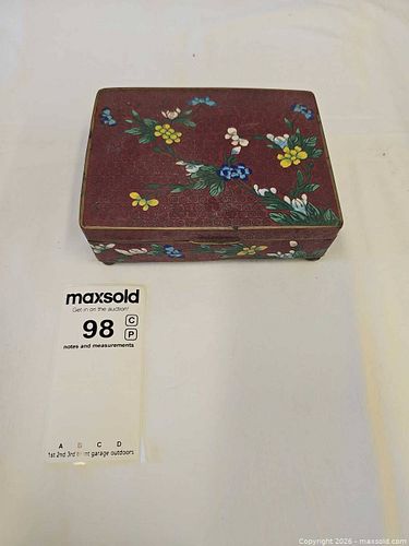 Lot #98 (1 of 8)