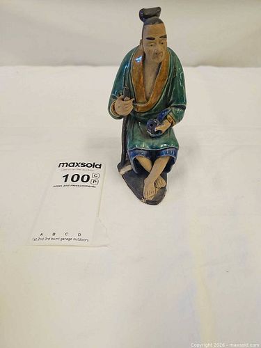 Lot #100 (1 of 6)