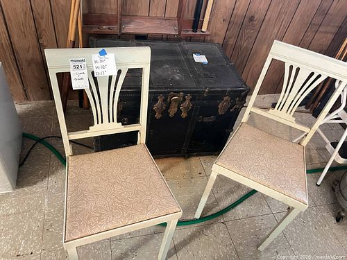 Lot #521 (1 of 13)