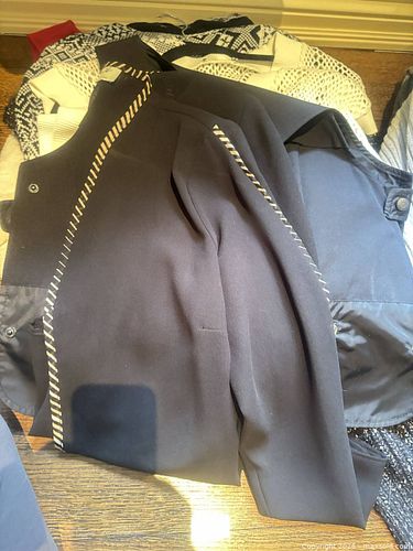 Assorted clothes (1 of 8)