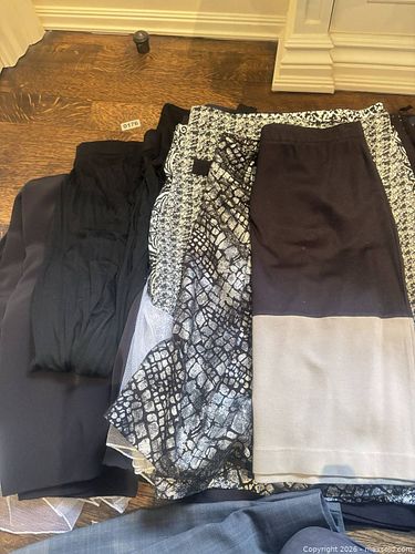 Ladies Skirts (1 of 14)