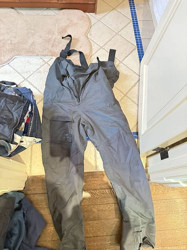 Women's winter gear (1 of 8)