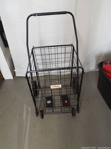 Lot #82 (1 of 6)