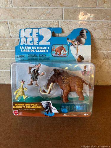 Mattel Ice Age 2 Ice Slider Action Figure Set with Manny, Sid & Bird (1 of 6)
