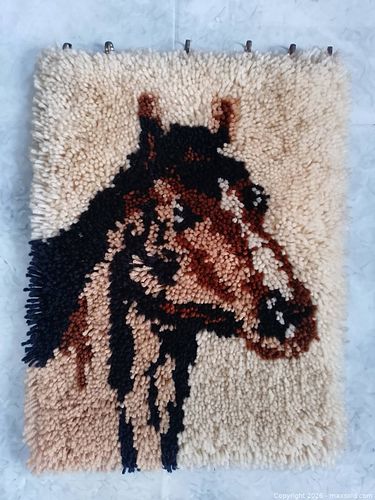 Lot #61 (1 of 9)