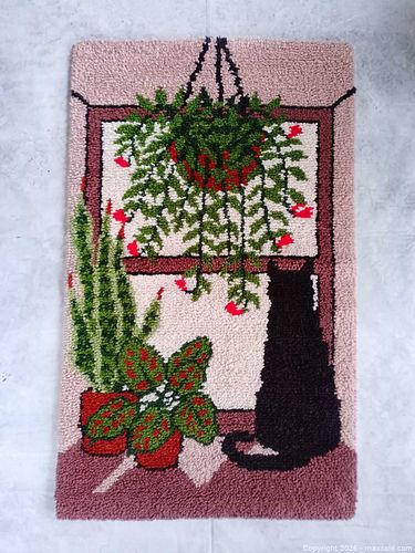Lot #76 (1 of 10)