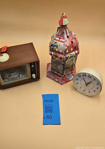 Lot #60 (1 of 13)
