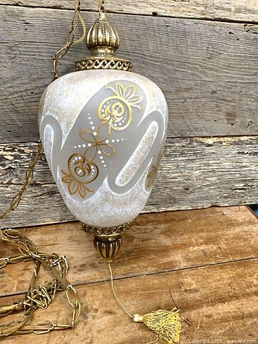 Lot #53 (1 of 10)