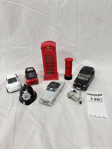 Lot of 8 British-themed collectibles  (1 of 5)