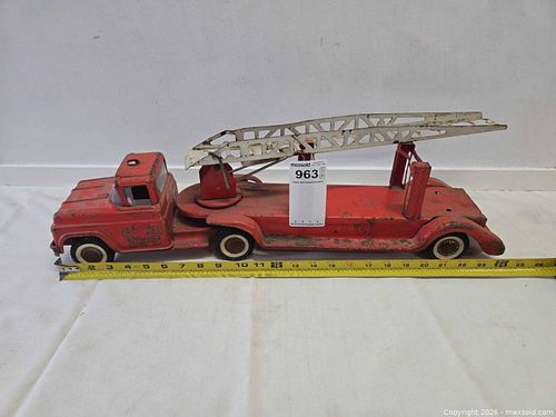 Lot #963 (1 of 6)