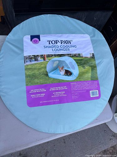 Top Paw Dog Cooling lounger (1 of 4)