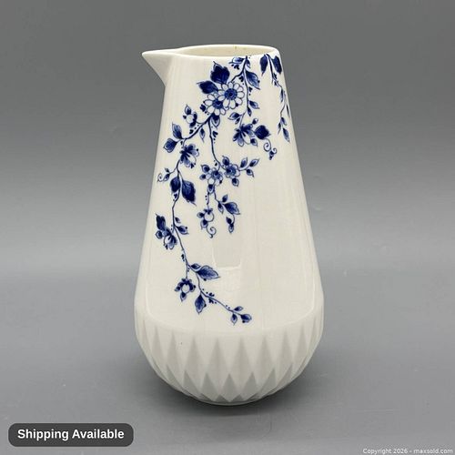Lot #28 (1 of 8)