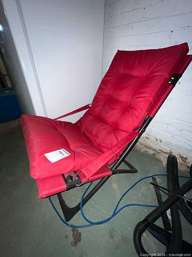Red Folding Padded Fabric Lounge Chair A (1 of 7)