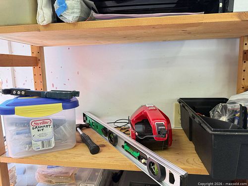 Contents of Shelf Assorted Grommet, Snap & Hand Rivet Pliers Kit with Storage (1 of 14)