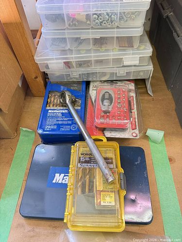 Mixed Mastercraft & Workforce Tool Sets with Cases (1 of 12)