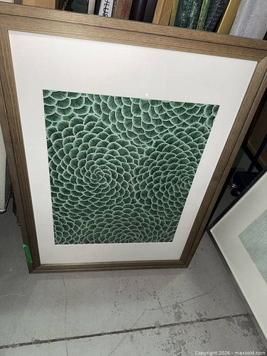 Lot #566 (1 of 2)
