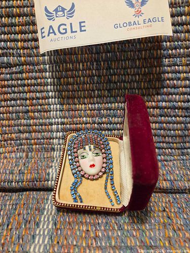 Lot #67 (1 of 7)