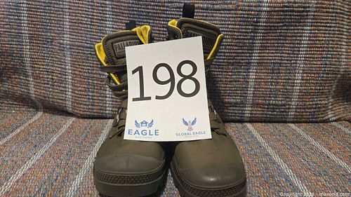 Palladium Olive Green Canvas High-Top Boots, Size 7 (1 of 13)