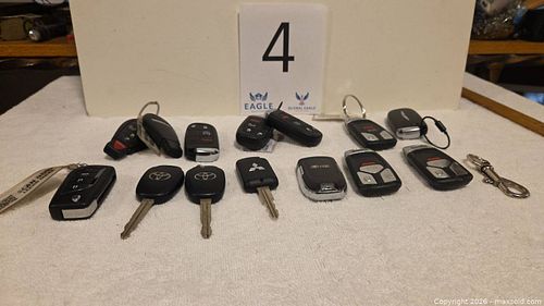 used car keys for various makes. (1 of 13)