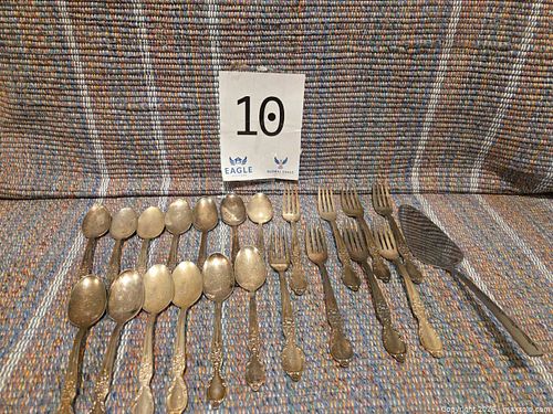 vintage silver-plated silverware (1 of 13)