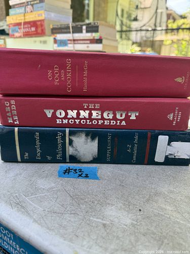 Lot #32 (1 of 1)