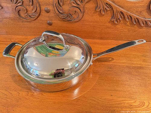 10 in Stainless Steel Sauté Pan with Lid (1 of 3)