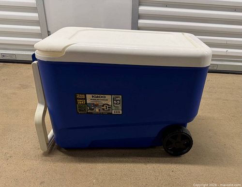 Lot #67 (1 of 6)