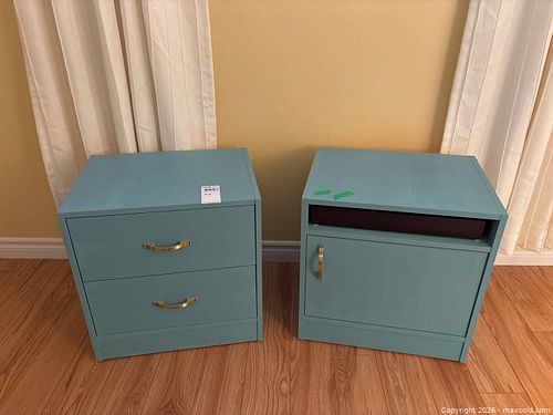 Lot #899 (1 of 12)