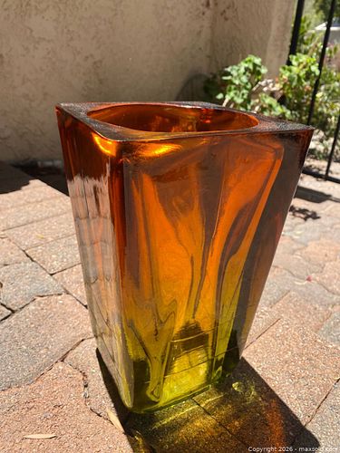 Lot #72 (1 of 10)