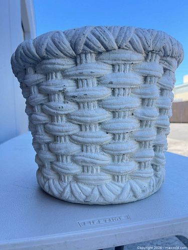 Lot #357 (1 of 11)