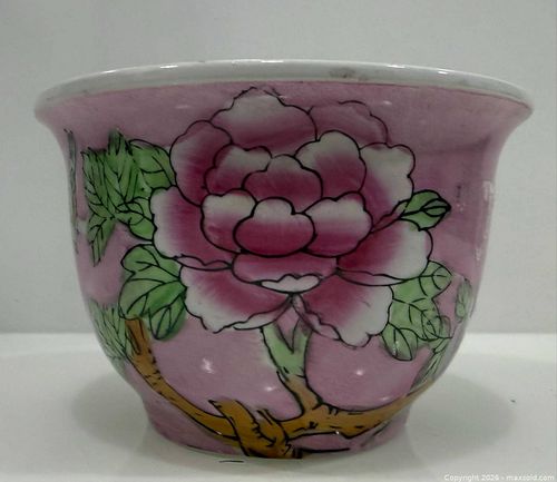 Lot #69 (1 of 6)