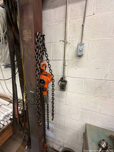 Lot #506 (1 of 8)