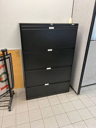 Lot #27 (1 of 8)
