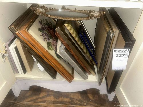 Lot #227 (1 of 9)