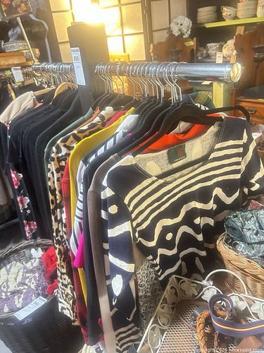 Women's Clothing B (1 of 16)