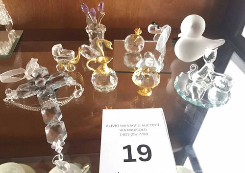 Lot #19 (1 of 12)