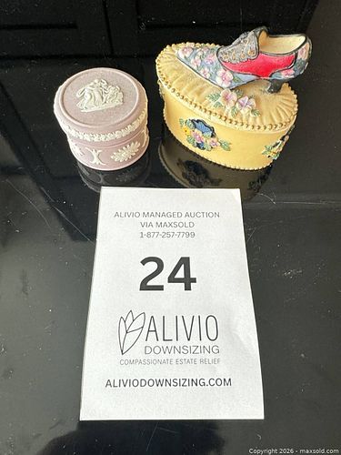 Lot #24 (1 of 14)